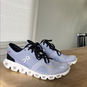 On Running Women’s Perwinkle Cloud X